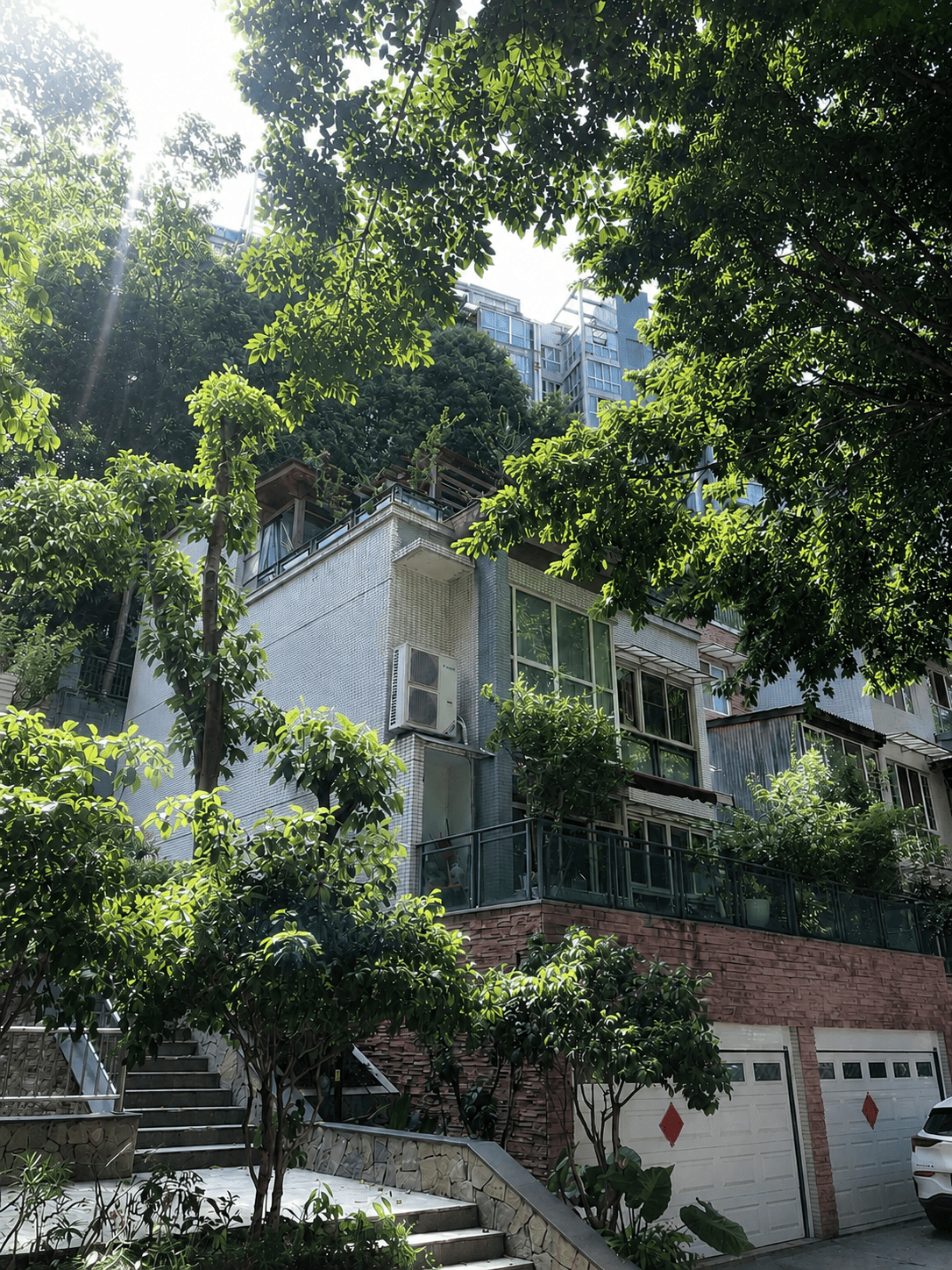 眉山岛居岁月从容升级：小小岛老别墅加装蒂升悦行款电梯